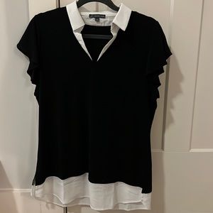 Adrianna Papell professional white collar black shirt - size medium